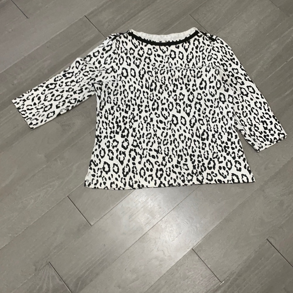 leopard top pinup